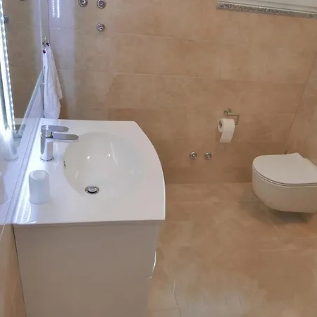 Family Friendly With A Swimming Pool Pirovac, Sibenik - 18998 Apartment